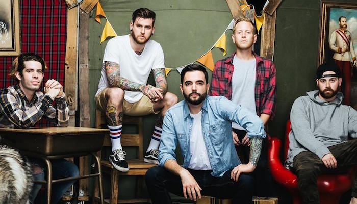 A Day to Remember Everybody Hurts  accordi