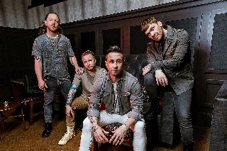 Shinedown Simple Man accordi