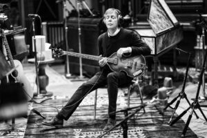 Paul McCartney FourFiveSeconds accordi